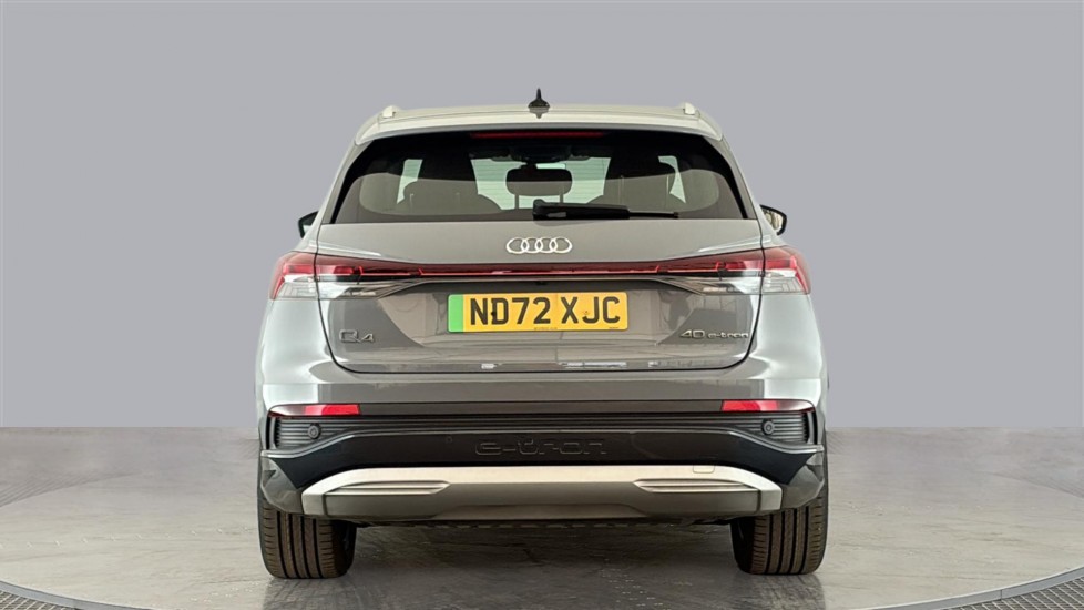 AUDI Q4 Image 4