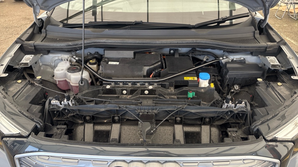 AUDI Q4 Image 16