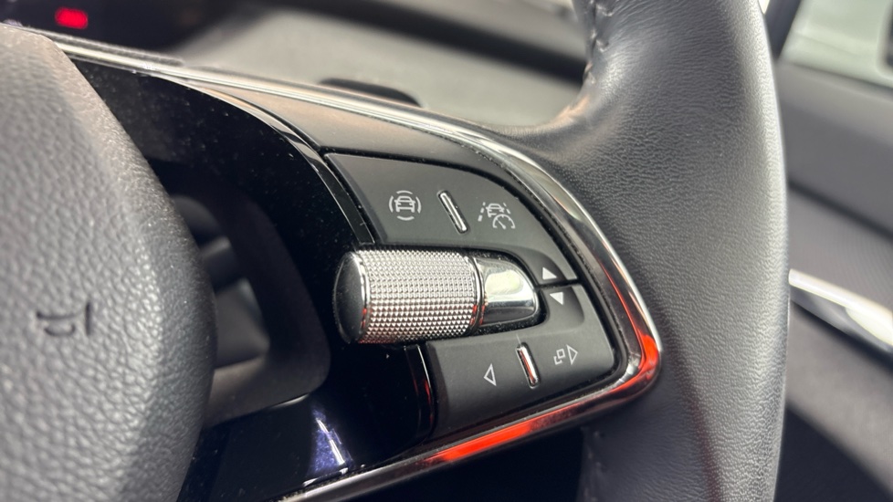 SKODA ENYAQ IV ESTATE 150kW 80 Loft 82kWh 5dr Auto