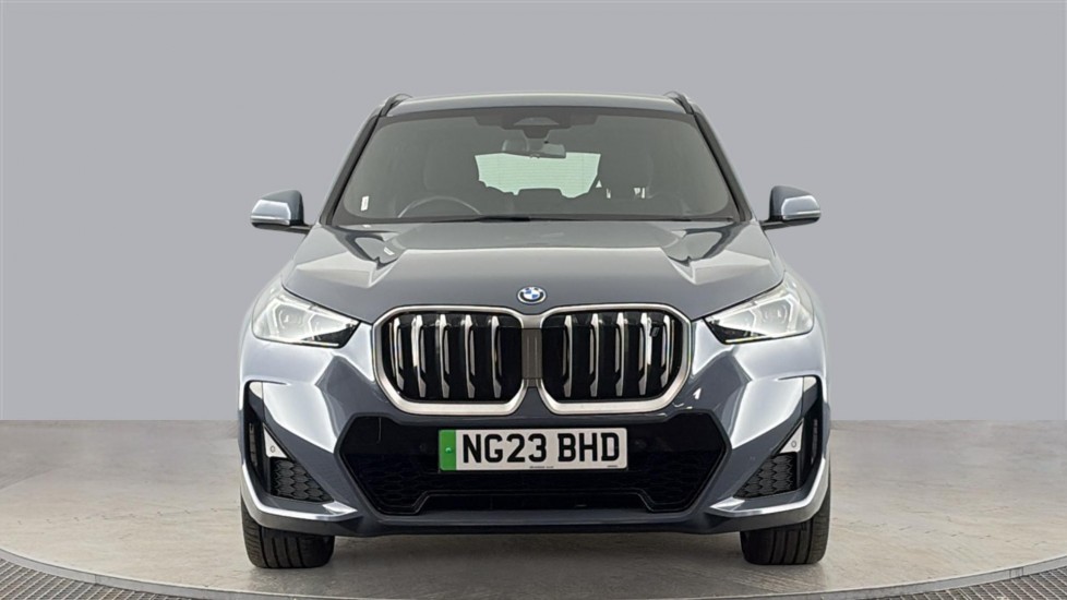 BMW iX1 Image 8