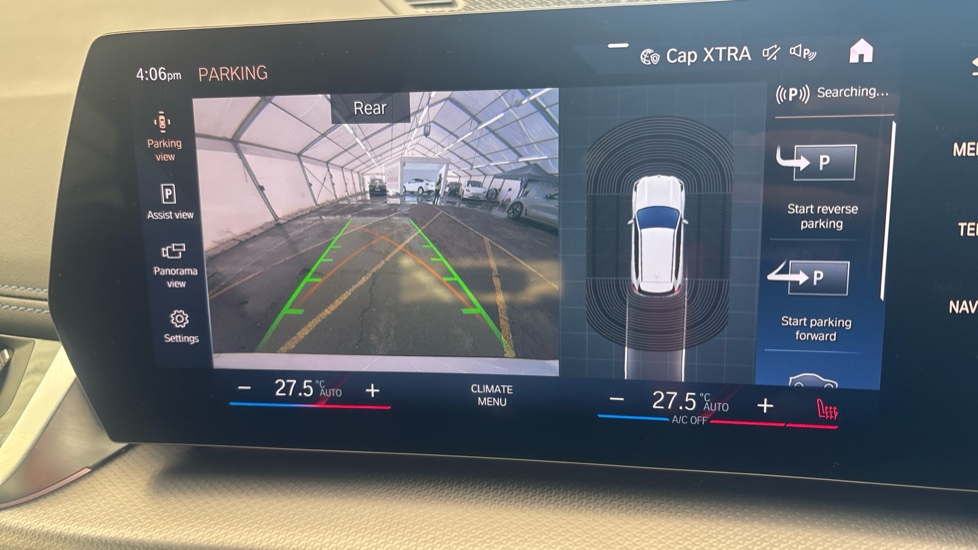 BMW iX1 reverse camera