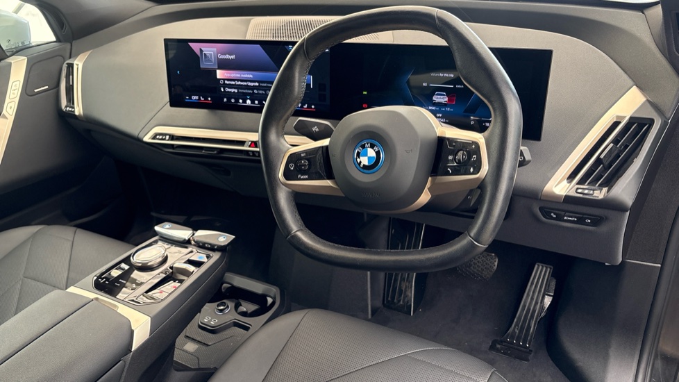 BMW iX ESTATE 240kW xDrive40 M Sport 76.6kWh 5dr Auto