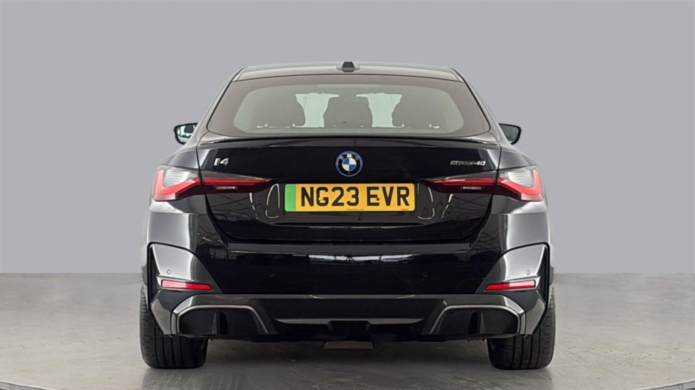 BMW I4 Image 4