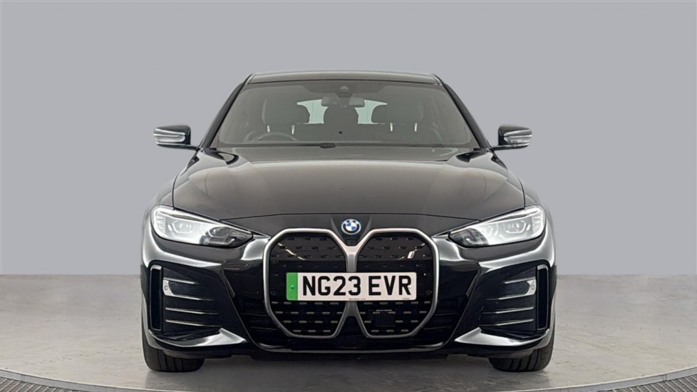 BMW I4 Image 8