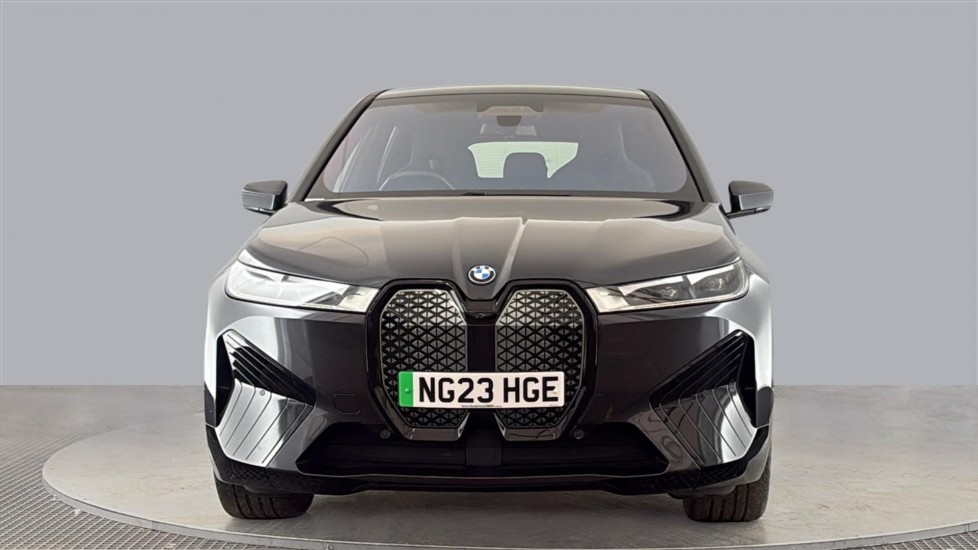 BMW iX Image 8