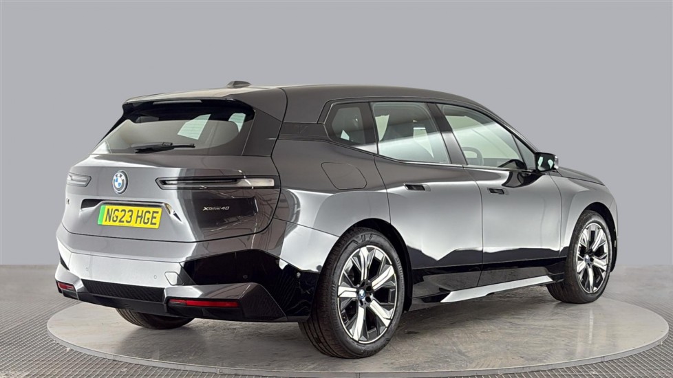 BMW iX ESTATE 240kW xDrive40 M Sport 76.6kWh 5dr Auto
