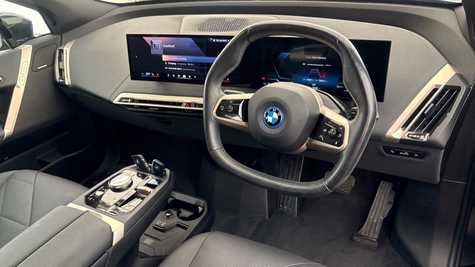 BMW iX ESTATE 240kW xDrive40 M Sport 76.6kWh 5dr Auto