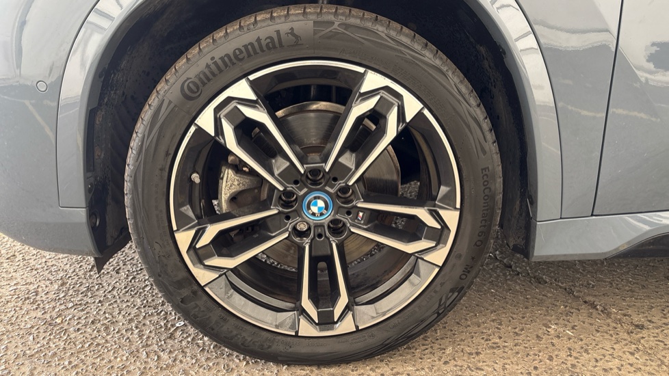 BMW iX1 ELECTRIC ESTATE 230kW xDrive30 M Sport 65kWh 5dr Auto [22kWCh]