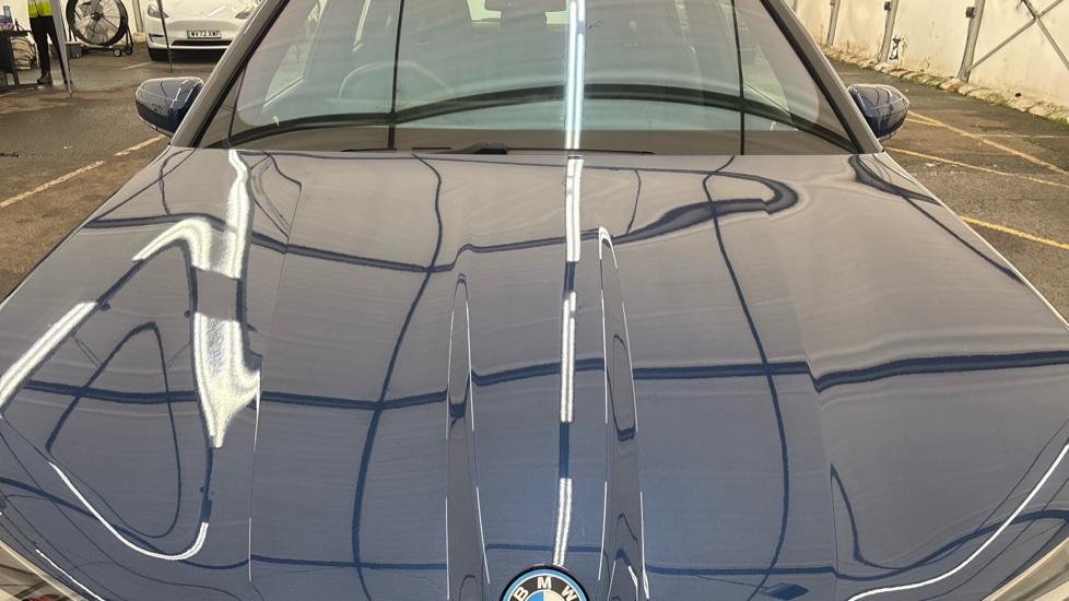 BMW iX Image 16