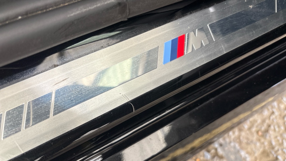 BMW iX1 ELECTRIC ESTATE 230kW xDrive30 M Sport 65kWh 5dr Auto [22kWCh]