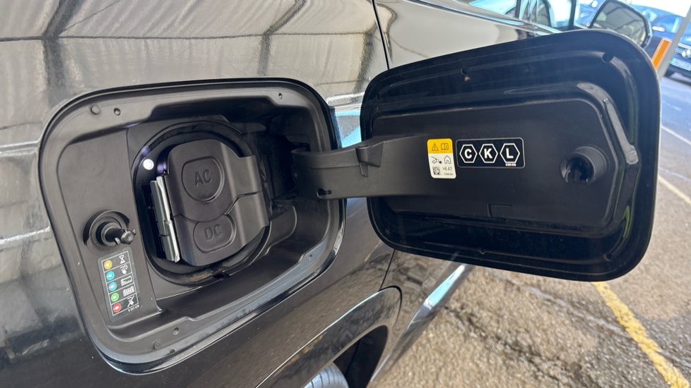 BMW iX1 ELECTRIC ESTATE 230kW xDrive30 M Sport 65kWh 5dr Auto [22kWCh]