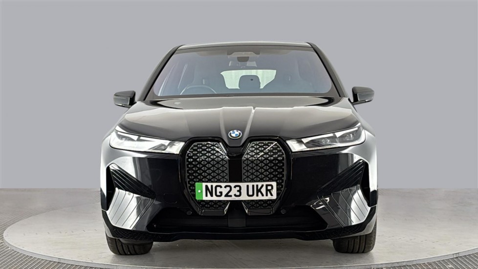 BMW iX Image 8