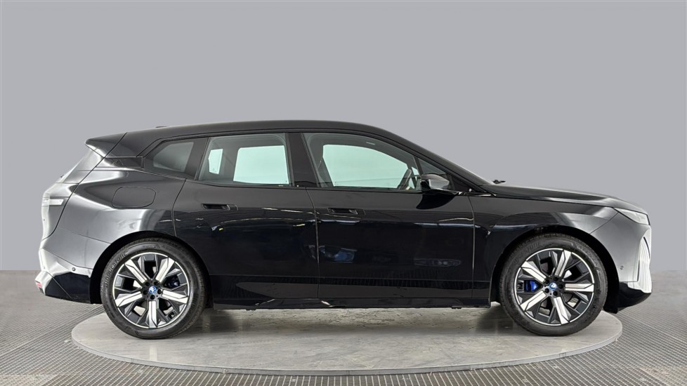 BMW iX Image 6