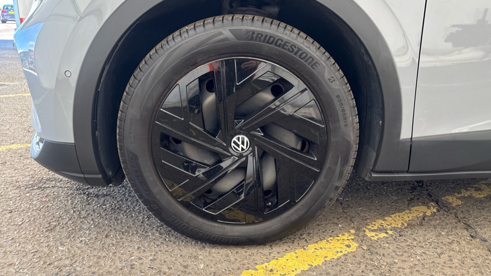 VOLKSWAGEN ID.4 ESTATE 150kW Life Pro Perform 77kWh 5dr Auto [135kW Ch]