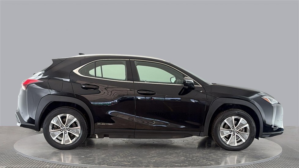 LEXUS UX Image 6