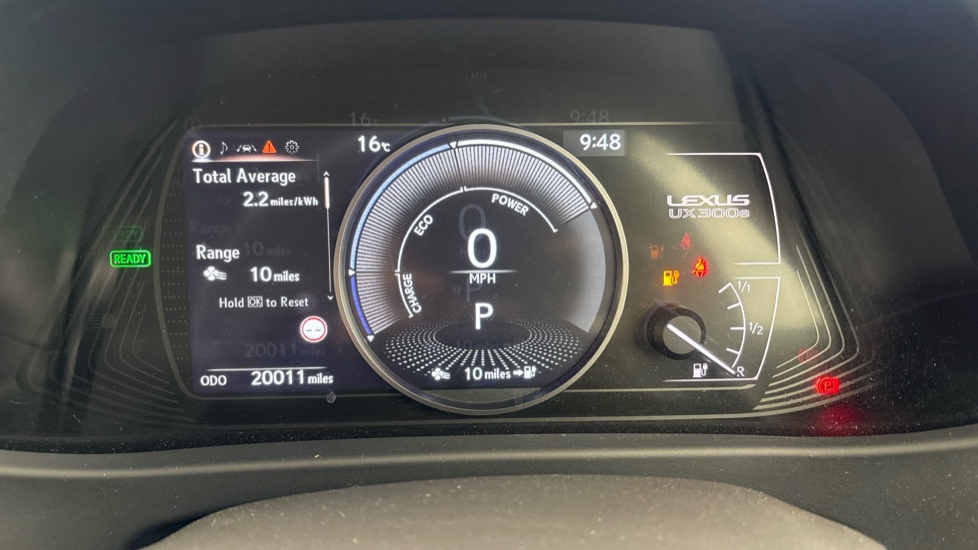 LEXUS UX Image 13
