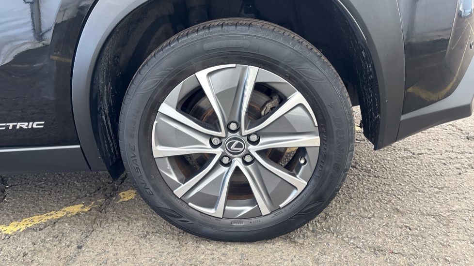 LEXUS UX Image 18