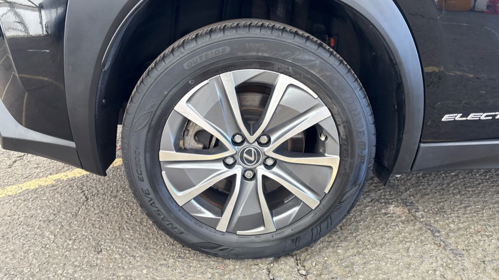 LEXUS UX Image 19