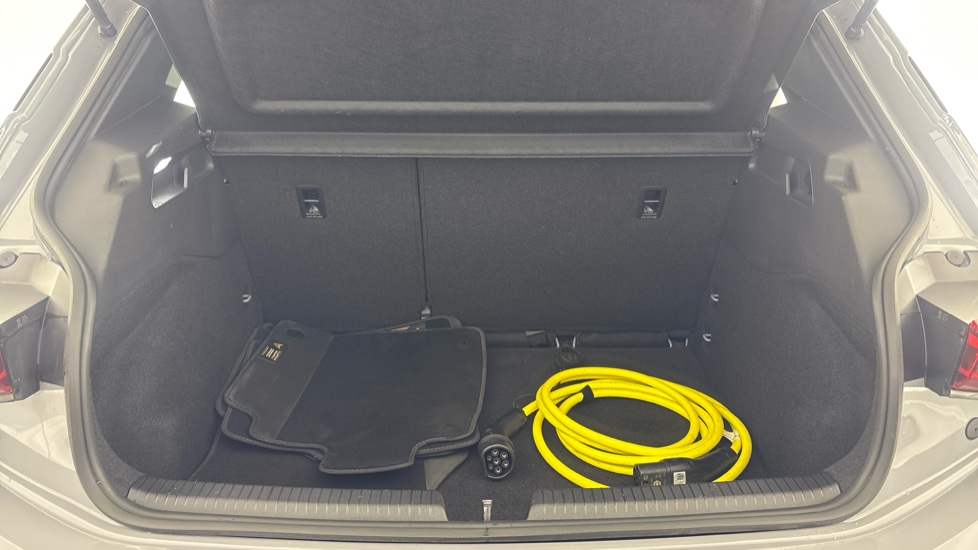 CUPRA BORN ELECTRIC HATCHBACK 150kW V1 58kWh 5dr Auto
