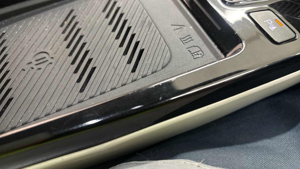 KIA EV6 scratches