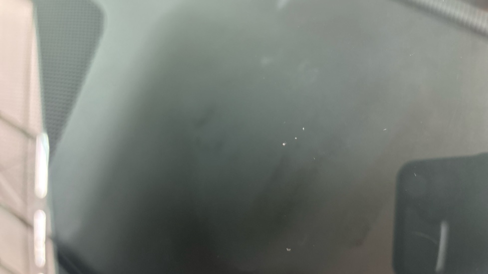 KIA EV6 chips