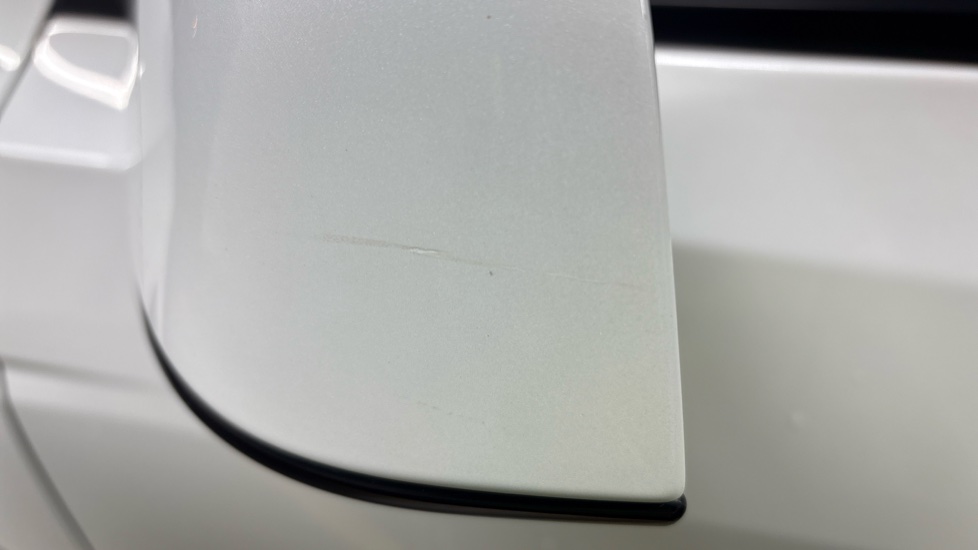 TESLA MODEL Y HATCHBACK Long Range AWD 5dr Auto
