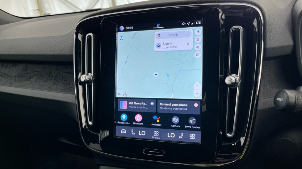 VOLVO XC40 Image 12