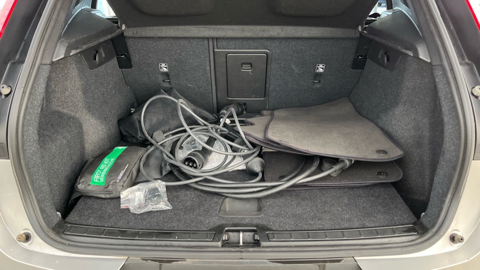 VOLVO XC40 Image 15