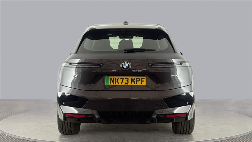 BMW iX Image 4