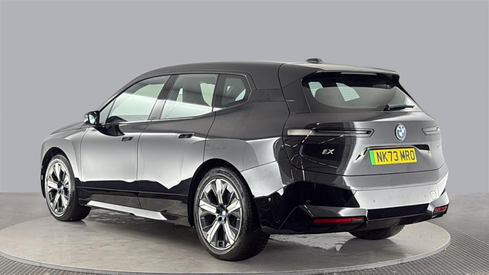 BMW iX Image 3