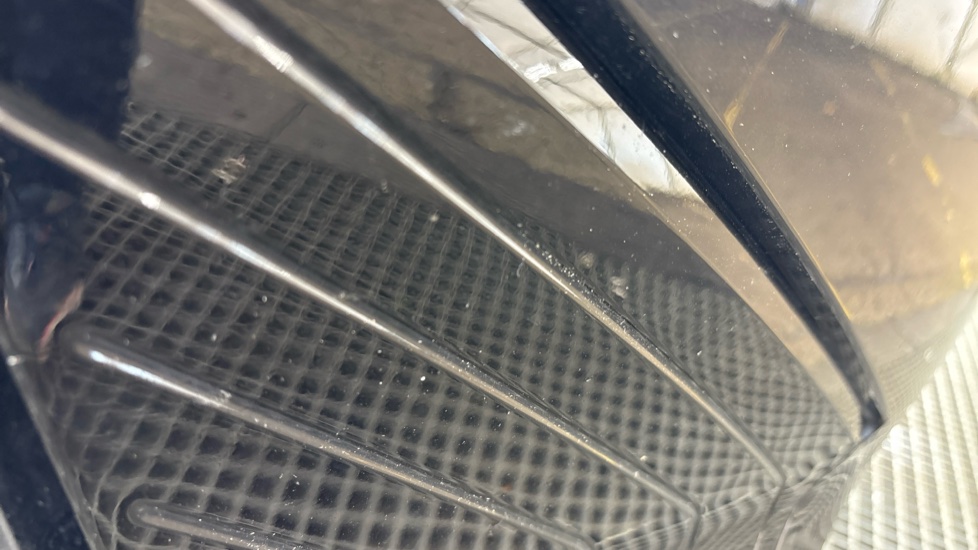 BMW iX chips