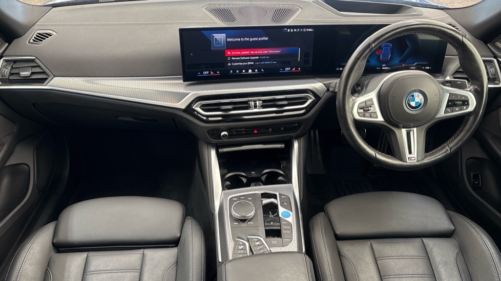 BMW I4 Image 11