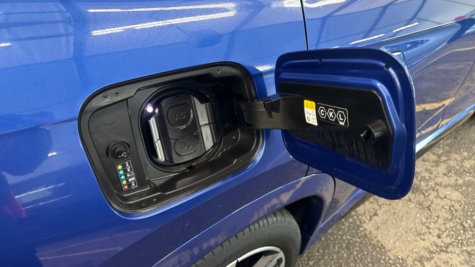 BMW iX1 ELECTRIC ESTATE 230kW xDrive30 M Sport 65kWh 5dr Auto [22kWCh]