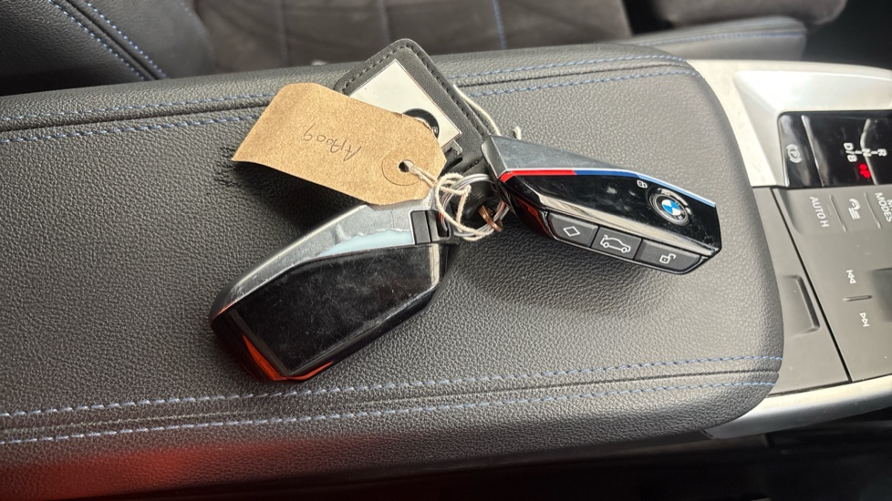 BMW iX1 ELECTRIC ESTATE 230kW xDrive30 M Sport 65kWh 5dr Auto [22kWCh]