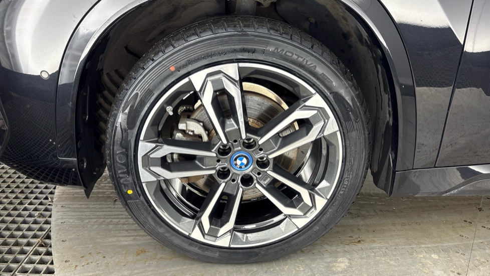 BMW iX1 ELECTRIC ESTATE 230kW xDrive30 M Sport 65kWh 5dr Auto [22kWCh]