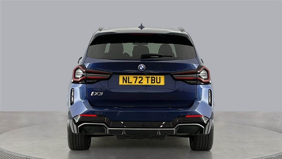 BMW iX3 Image 4