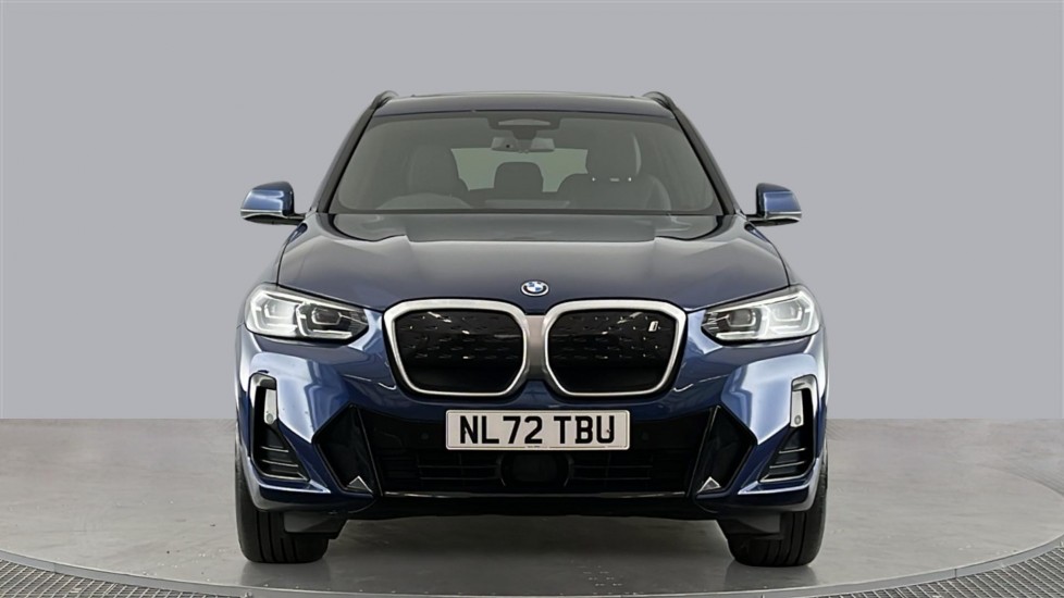 BMW iX3 Image 8