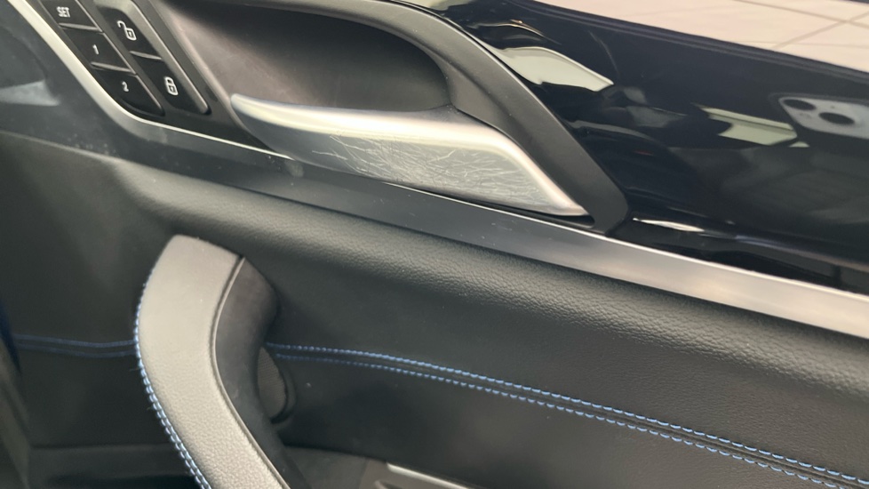 BMW iX3 Scratches