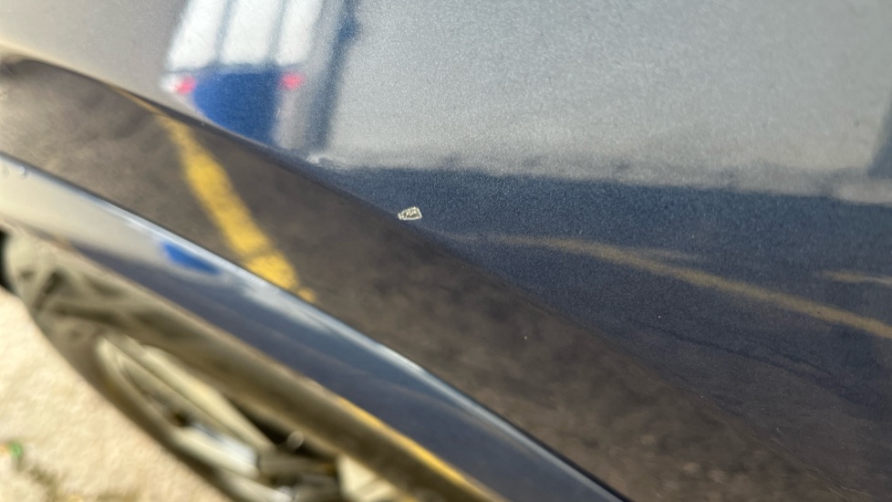 BMW iX3 Chips
