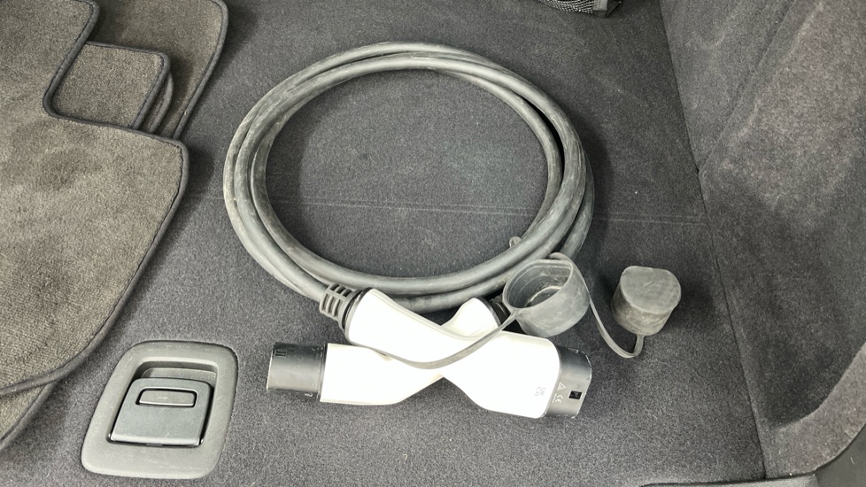 BMW iX3 Image 22