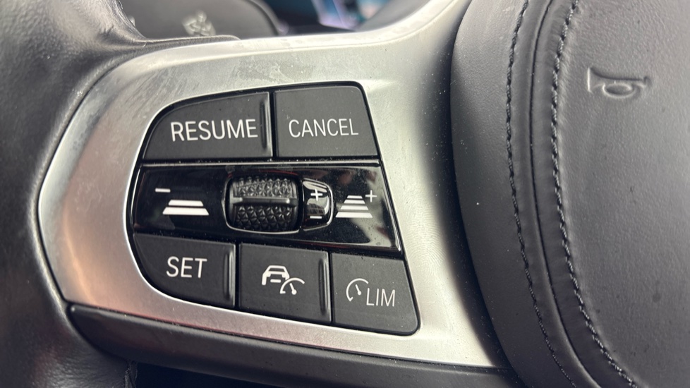 BMW I4 cruise control