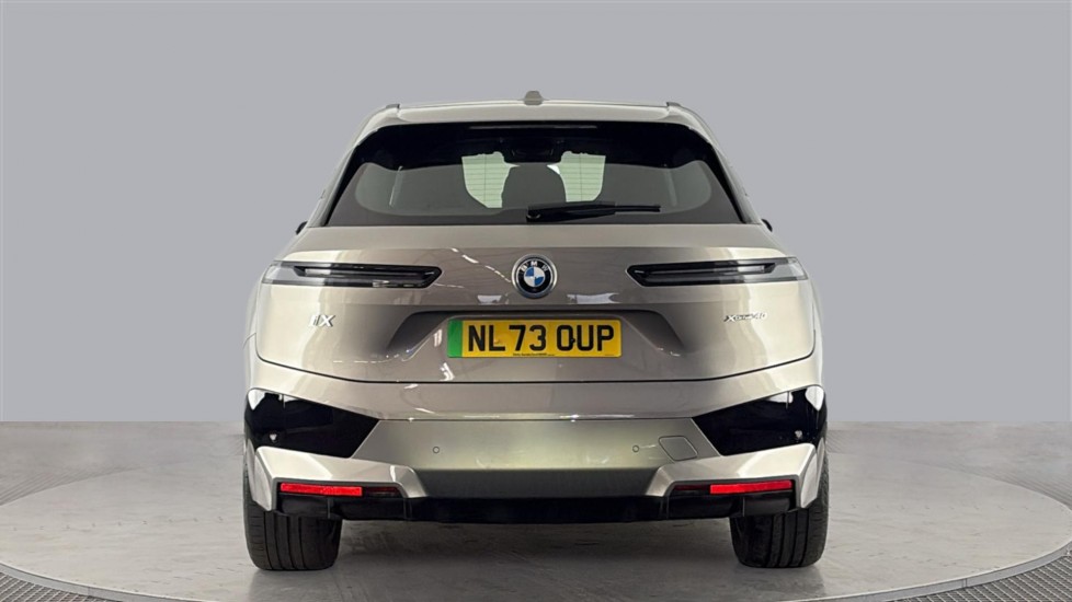 BMW iX Image 4