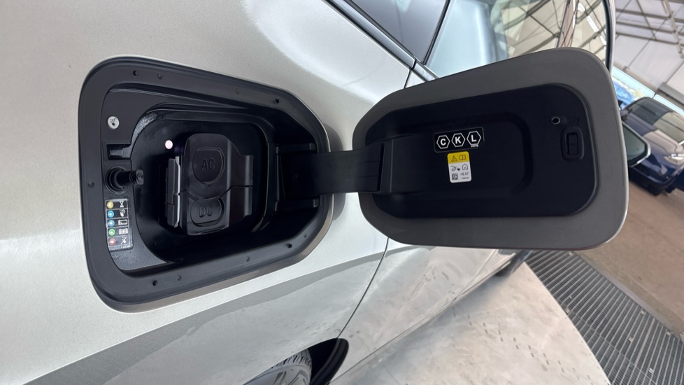 BMW iX ESTATE 240kW xDrive40 M Sport 76.6kWh 5dr Auto