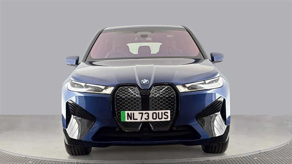 BMW iX Image 8