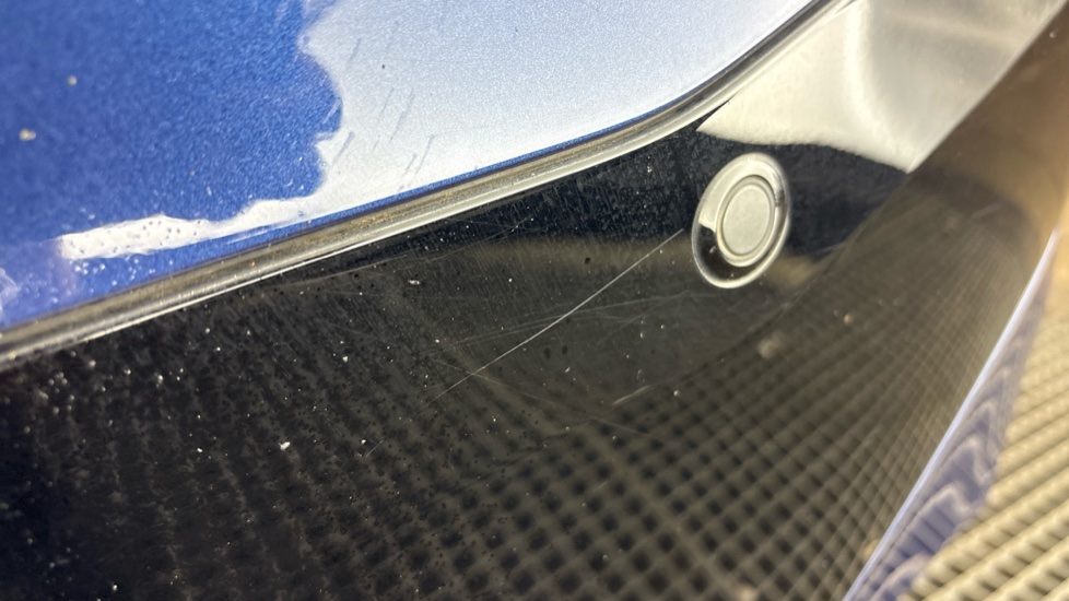 BMW iX scratch