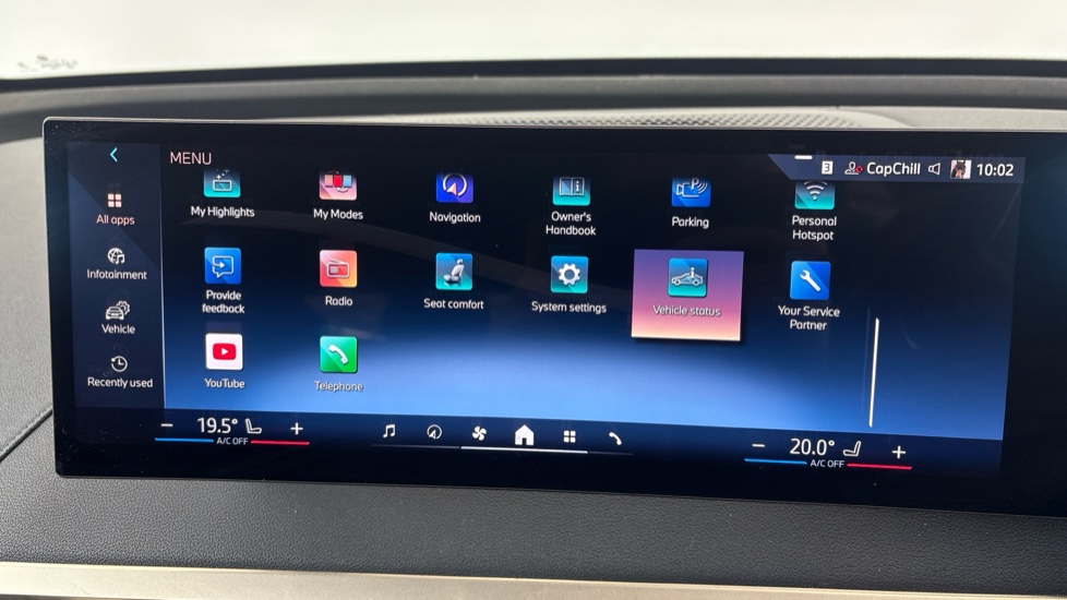 BMW iX Image 12