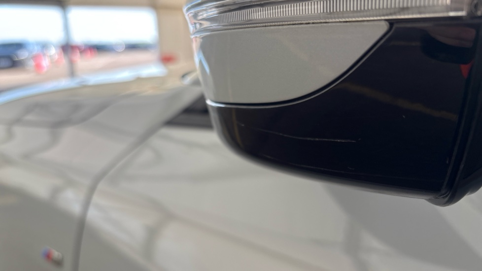 BMW I4 scratches