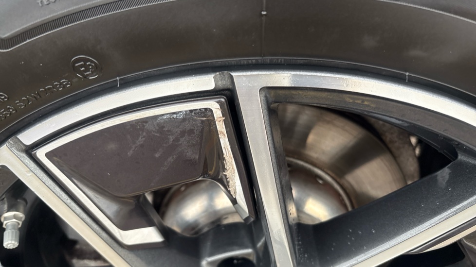 BMW I4 scuff