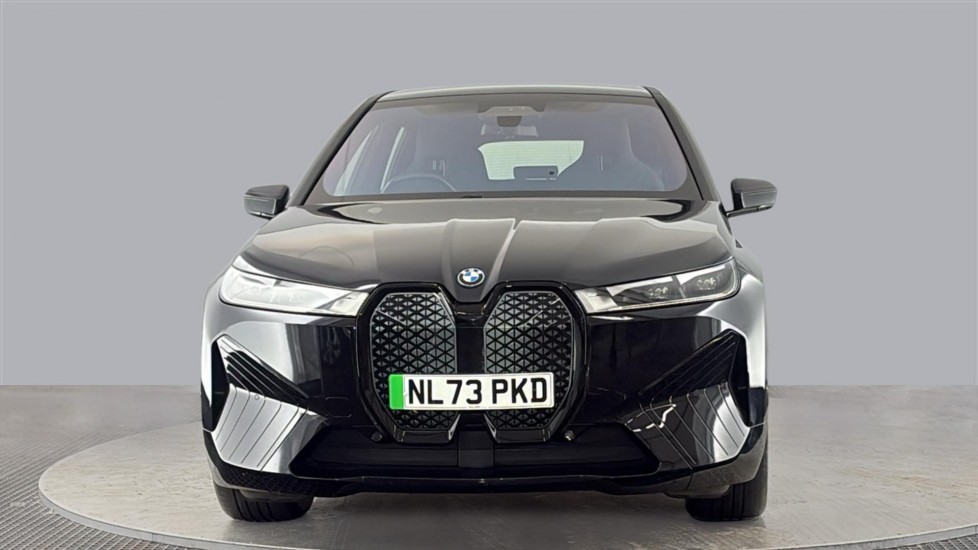 BMW iX Image 8