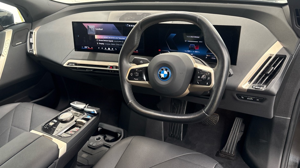BMW iX ESTATE 240kW xDrive40 M Sport 76.6kWh 5dr Auto